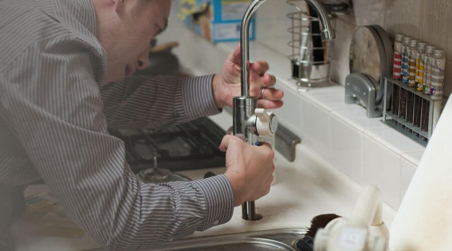 Local annual plumbing maintenance in Geff, IL